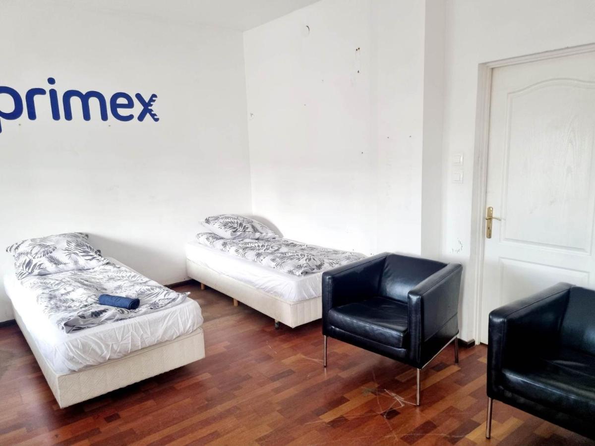 Hostel Primax Poznan Exterior photo